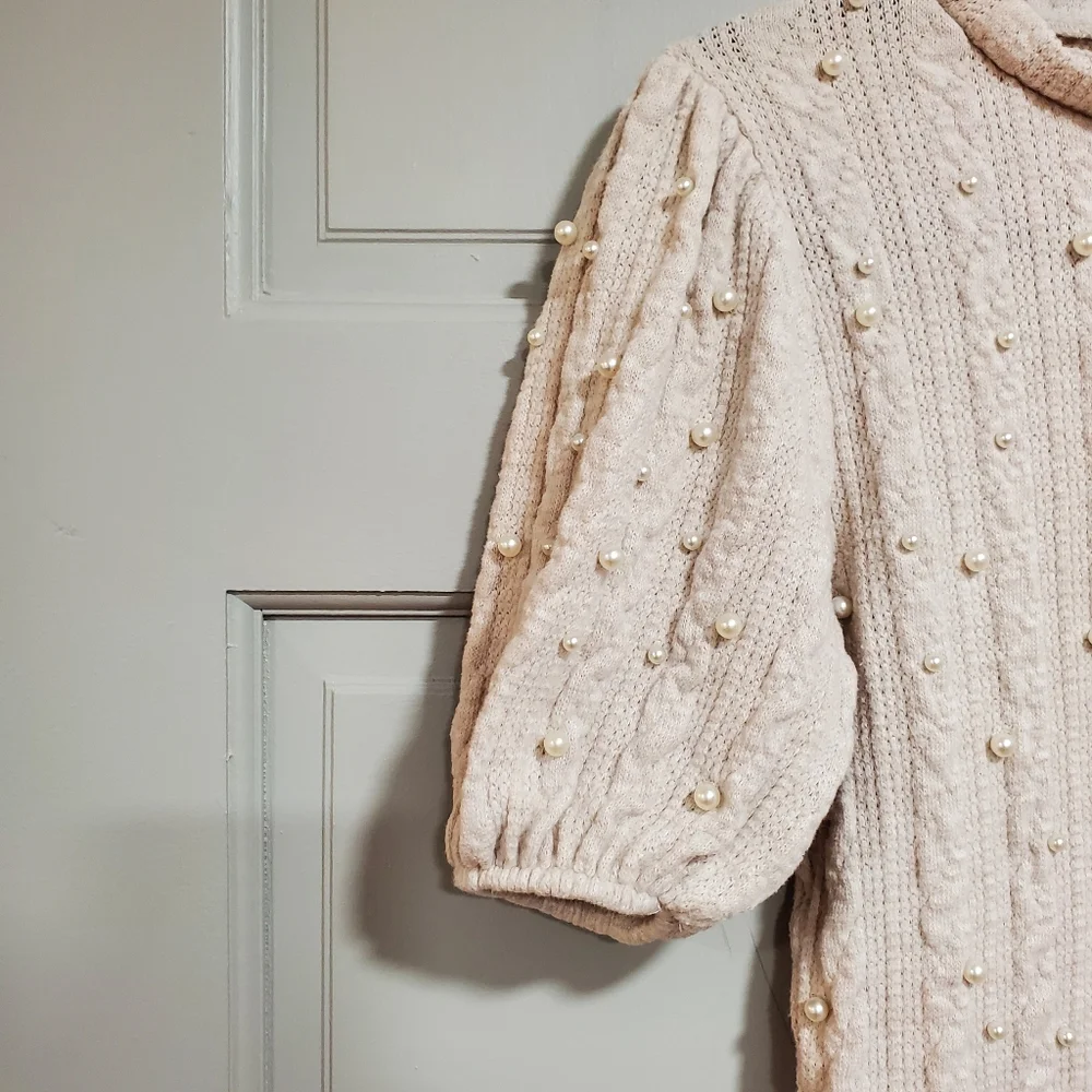 Zara Top women Puff Sleeves Knit Sweater Cream Textured Pearls Medium Preppy‎